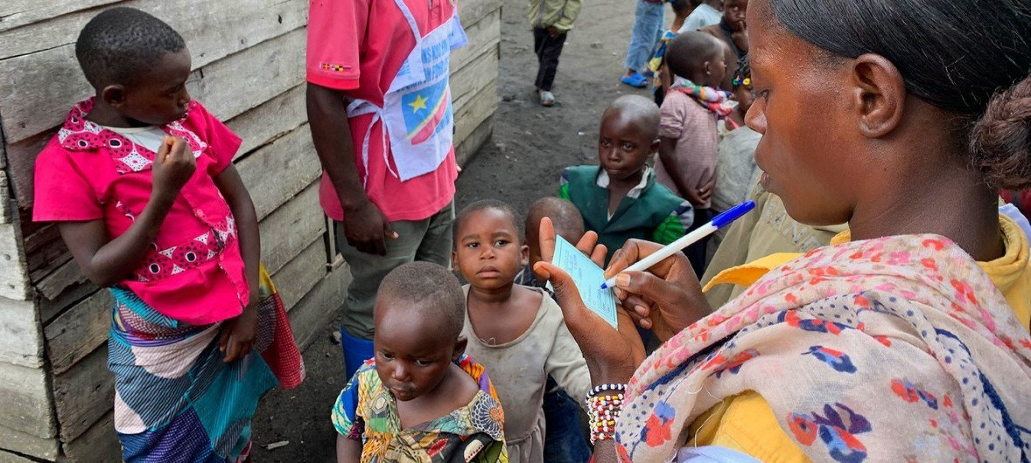 Doença não diagnosticada em país africano põe crianças em risco; entenda