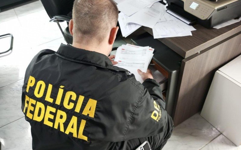 Operação Erga Omnes, da Polícia Federal (PF), cumpriu mandatos envolvendo a Justiça do Trabalho de Canoas nesta terça-feira (10)