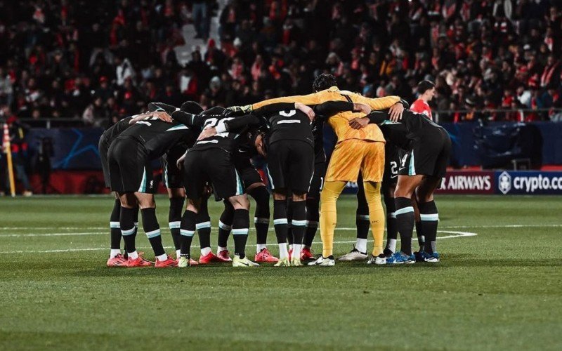 Alisson volta, fecha o gol e ajuda o Liverpool a manter o 100% na Champions | abc+