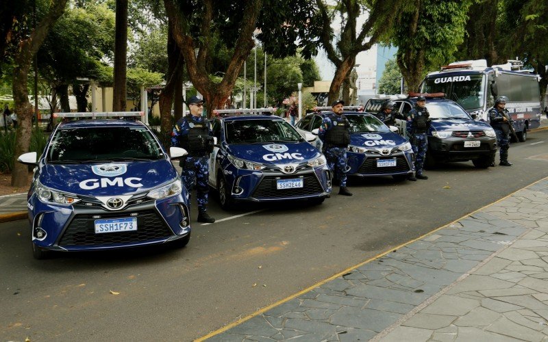 Ato solene também anunciou a nova identidade visual das viaturas da Guarda Municipal (GM)