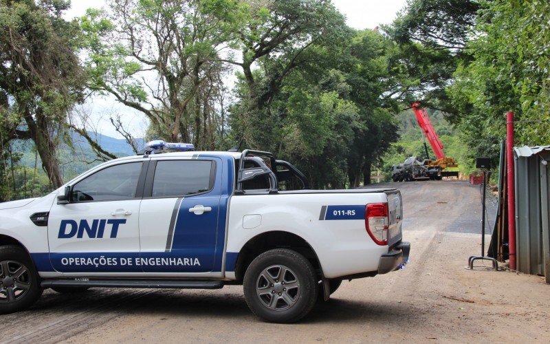 Dnit esteve verificando as obras na segunda-feira (9)