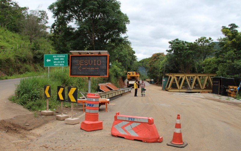 Desvio é feito pela Ponte da Cooperação