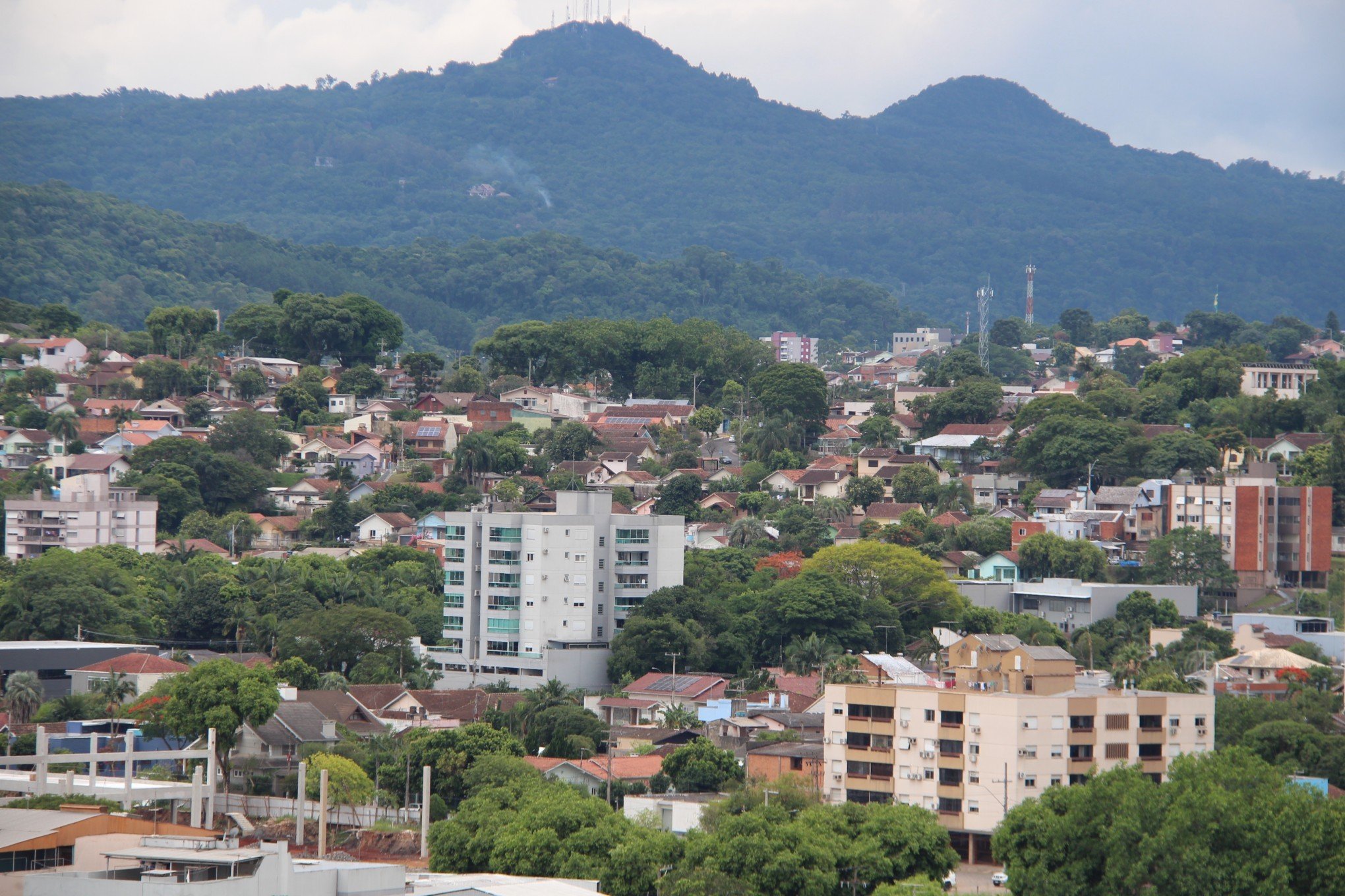 Novo Hamburgo discute projeto que autoriza marcas a nomearem espaços públicos