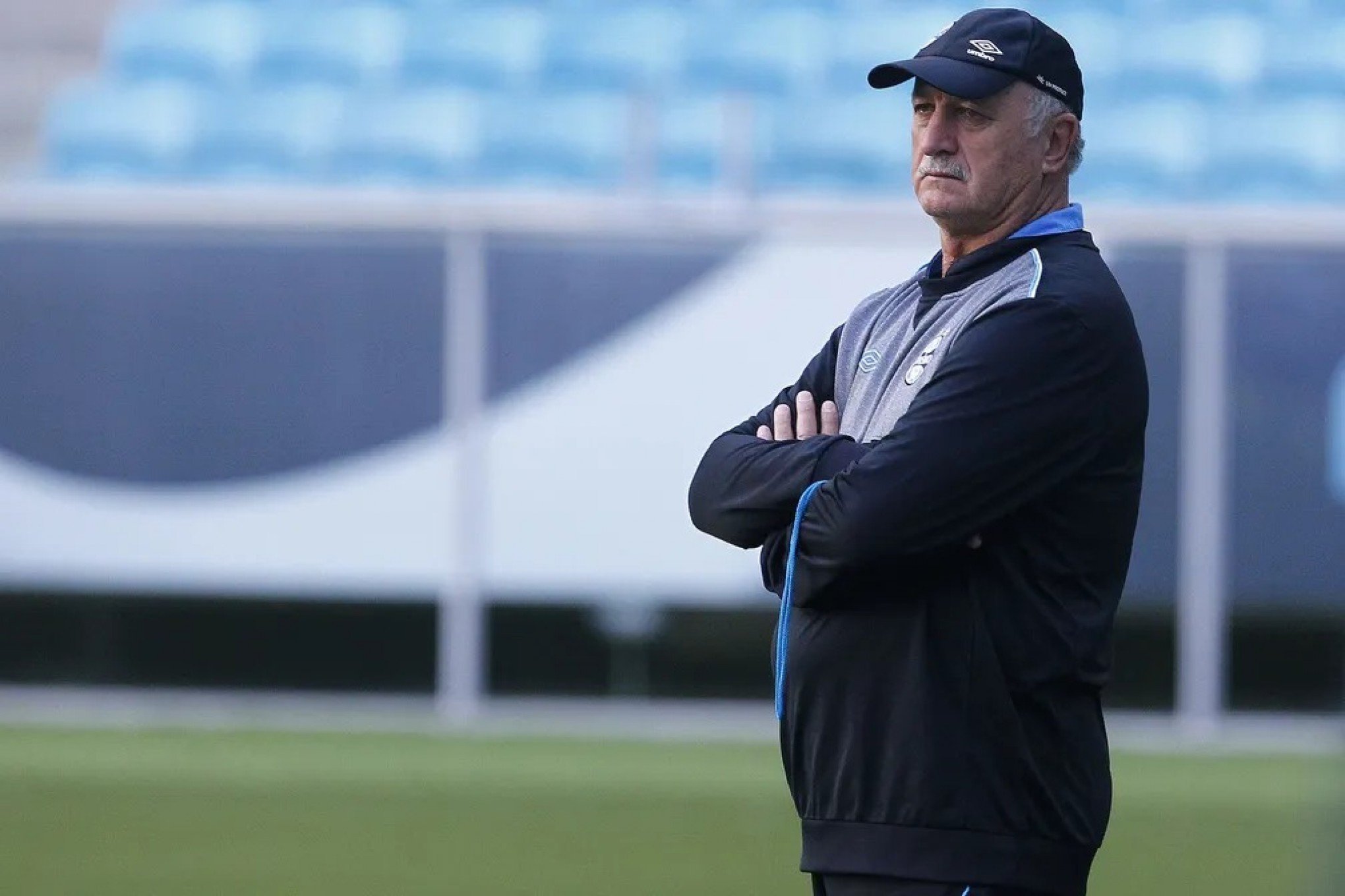 Espera por Felipão e novo técnico pode fazer Grêmio ir com calma no mercado
