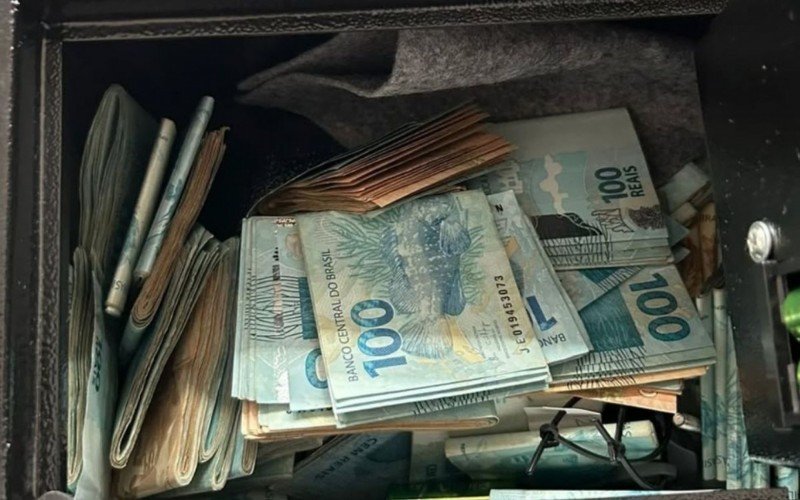 Criminosos faturam R$ 2 milhões com falsos perfis de adolescentes criados para atrair vítimas; 8 são presos na região | abc+