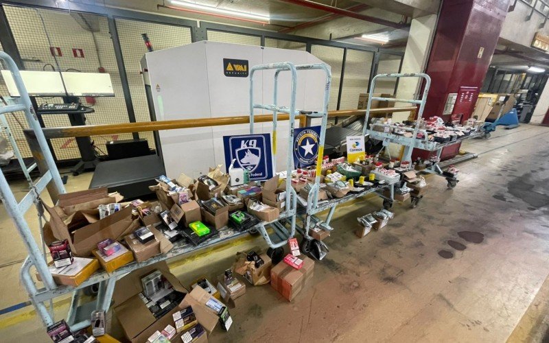 Receita Federal apreende entorpecentes nos Correios de Porto Alegre 
