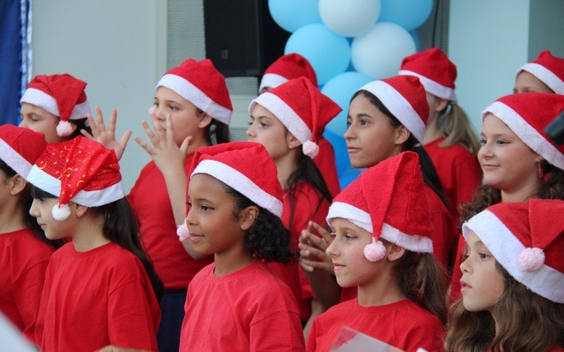 Apresentação de Natal de alunos da EMEF Octacilio Ermindo Fauth
