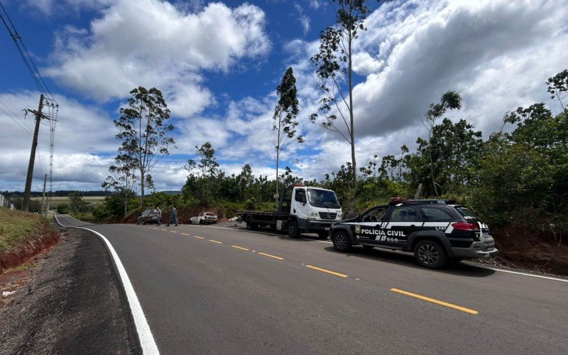 Corpo de mulher é encontrado carbonizado dentro de carro em avenida da região | abc+