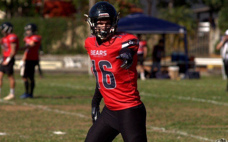 Bears Football anuncia quarterback e lança novo uniforme | abc+