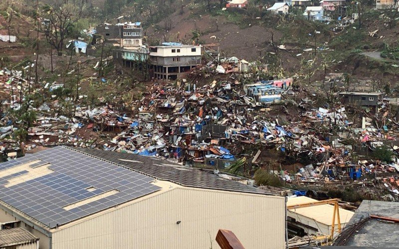 Ciclone devasta arquipélago francês | abc+