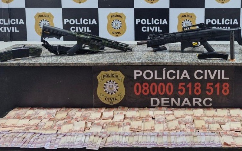 Dinheiro e armas apreendidas em Novo Hamburgo  | abc+