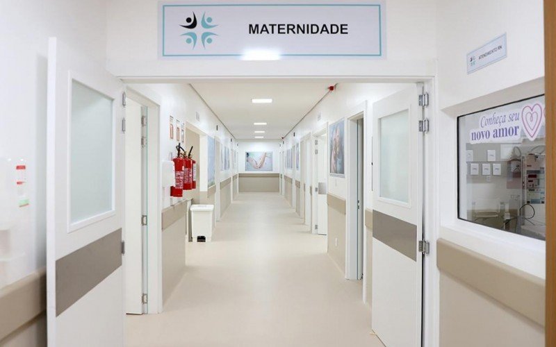 Centro Obstétrico e Maternidade do Hospital São Camilo, de Esteio, após a reforma