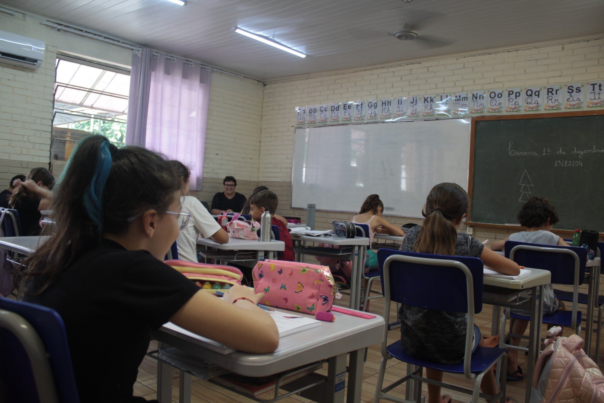 Escola no bairro Nossa Senhora das Graças busca alunos para turma do 1º ano do fundamental