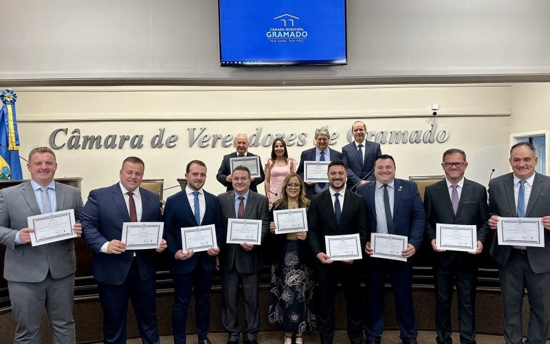 Eleitos nas eleições de 2024 são diplomados em Gramado