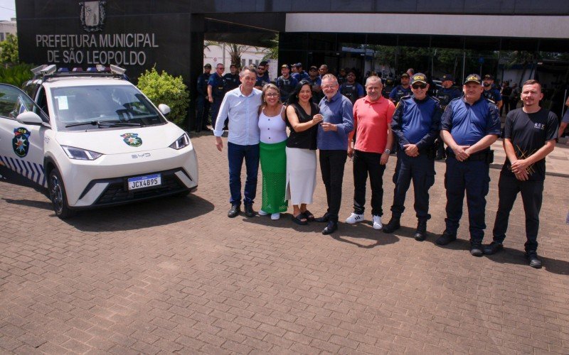 GCM de São Leopoldo recebeu duas novas viaturas, como contrapartida da Rek Parking