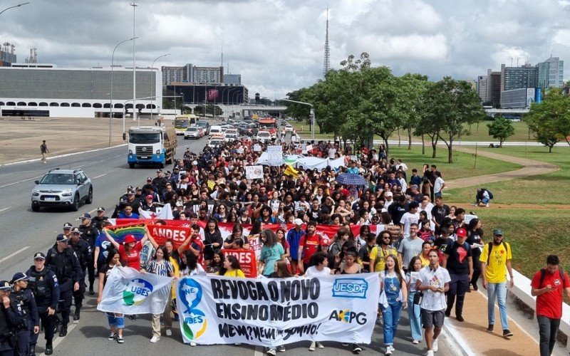 Protesto contra a proposta de 2017 de reforma no ensino médio | abc+