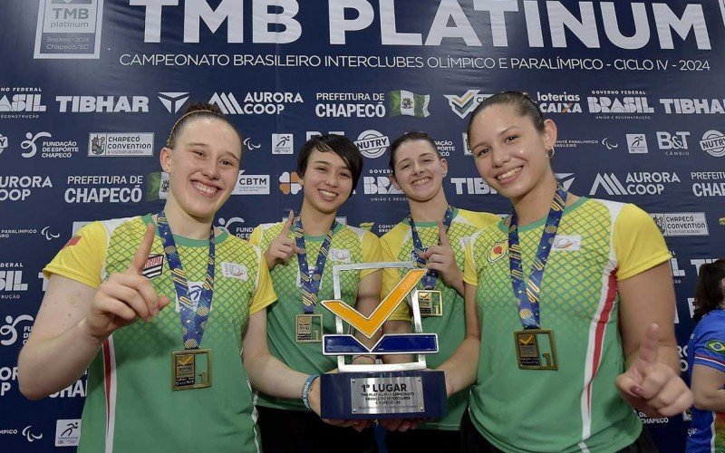 Thaís Azuçah Tanaka foi campeão brasileira pela seleção estadual de tênis de mesa | abc+