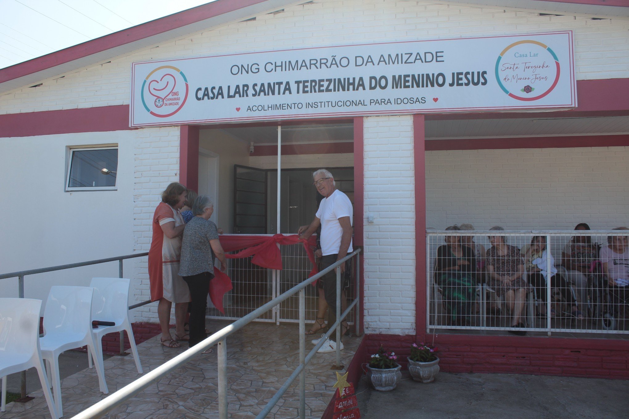 Casa Lar Santa Terezinha do Menino Jesus reinaugura espaço de acolhimento de idosas em Canoas