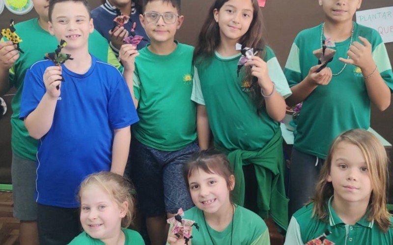 Alunos trabalharam na confecção das Abayomis, bonecas de tecido | abc+