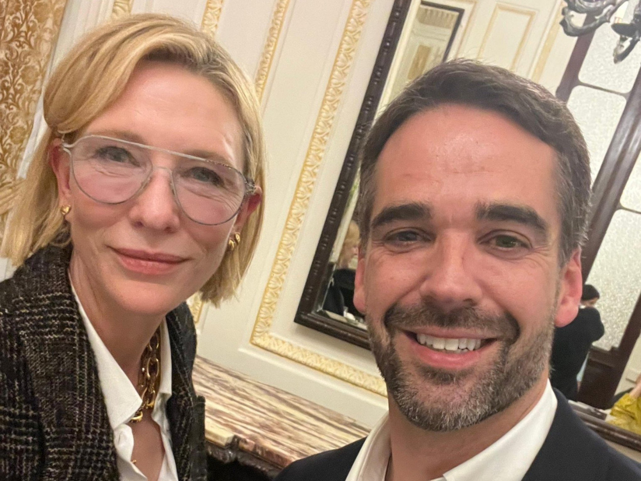 Eduardo Leite posta vídeo com Cate Blanchett e manda recado para marido: "Nunca mais faça isso"