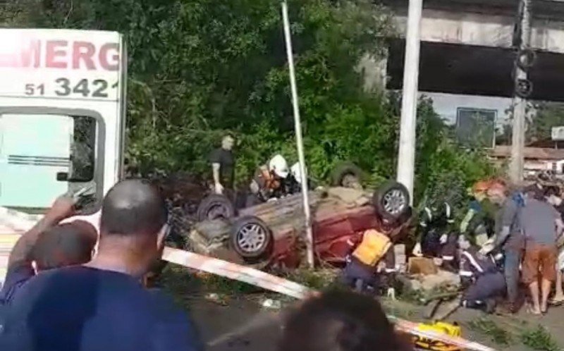 Vídeo mostra local do acidente que matou jovem de 24 anos na região metropolitana