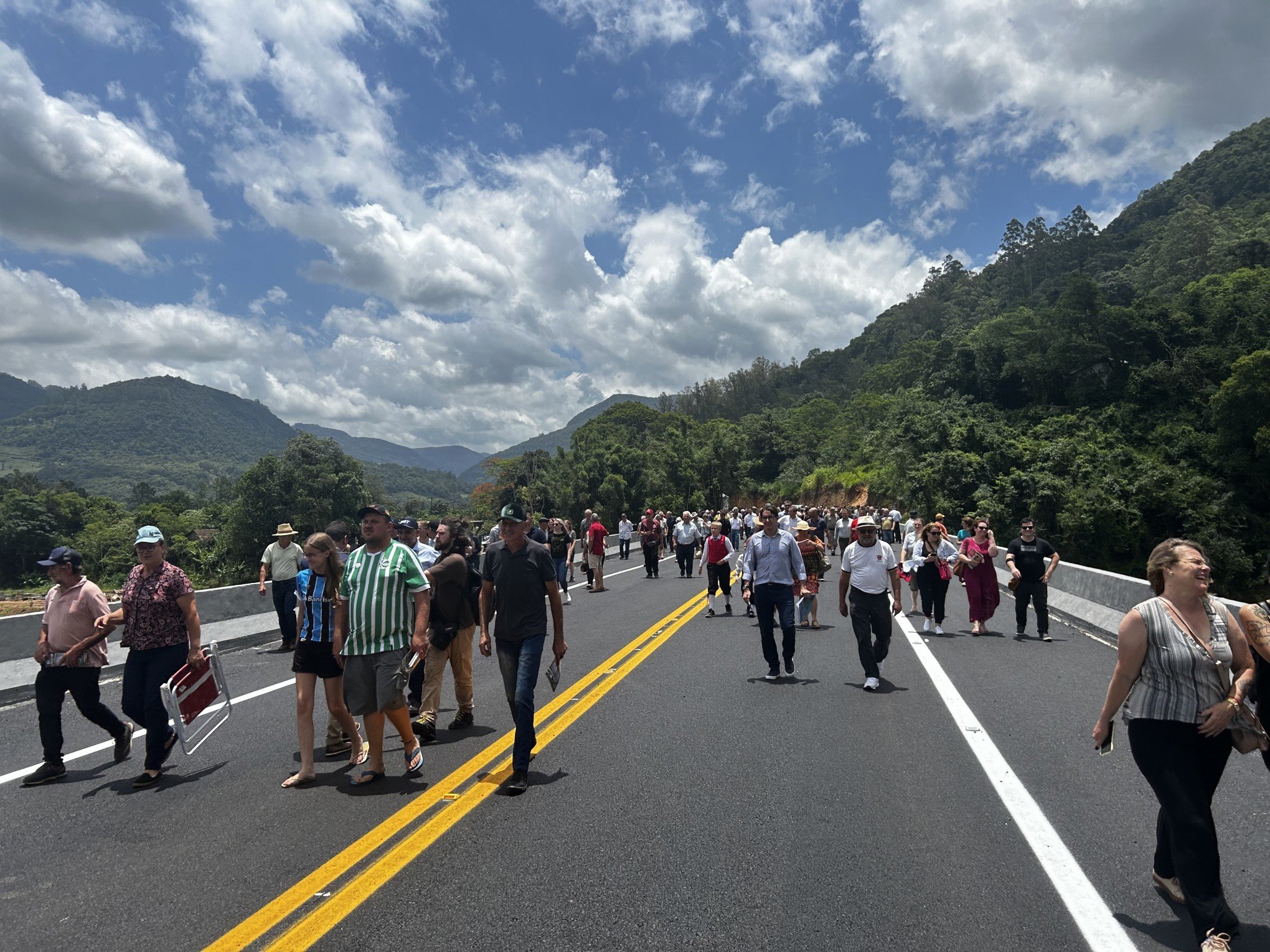 BR-116: Inauguração de nova ponte sobre o Rio Caí é comemorada na Serra gaúcha