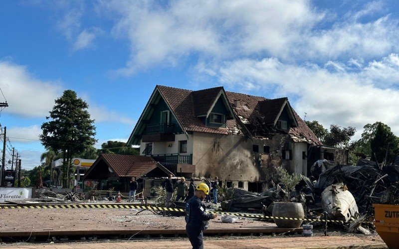 Destroços de avião em Gramado | abc+