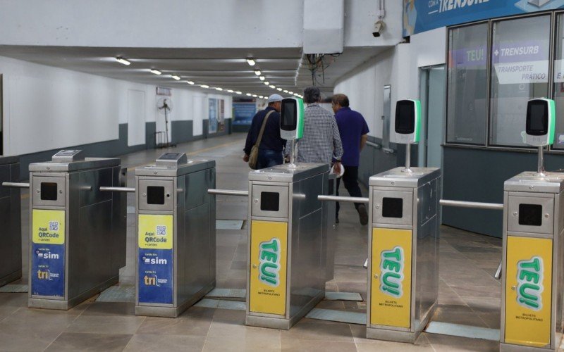 Trensurb volta a operar até Estação Mercado na véspera de Natal, mas com mudanças | abc+