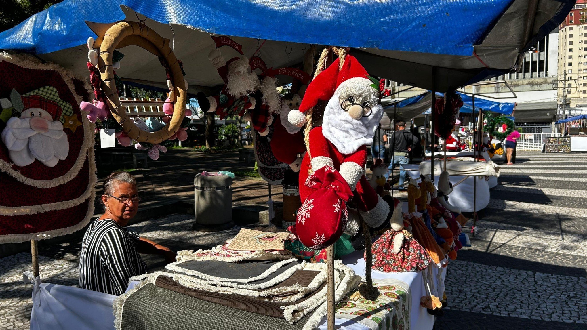 Feira de Artesanato com opções de presentes de última hora em Novo Hamburgo