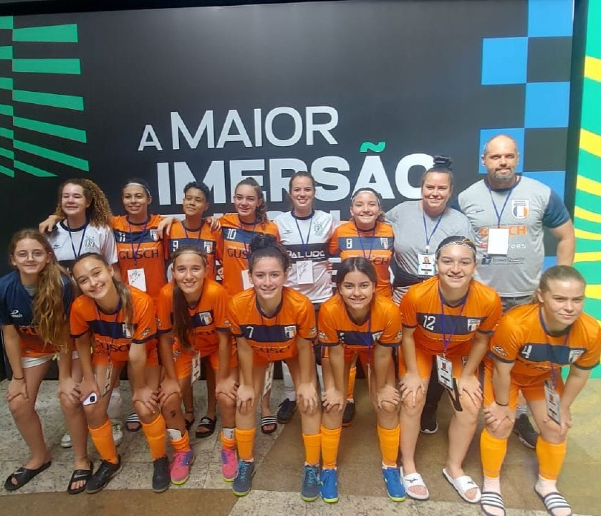 Gurias do GuSch ficam em 6º na Copa Mundo de Futsal