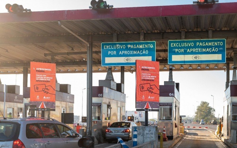 Trânsito era tranquilo na free way na manhã desta terça-feira, véspera de Natal | abc+