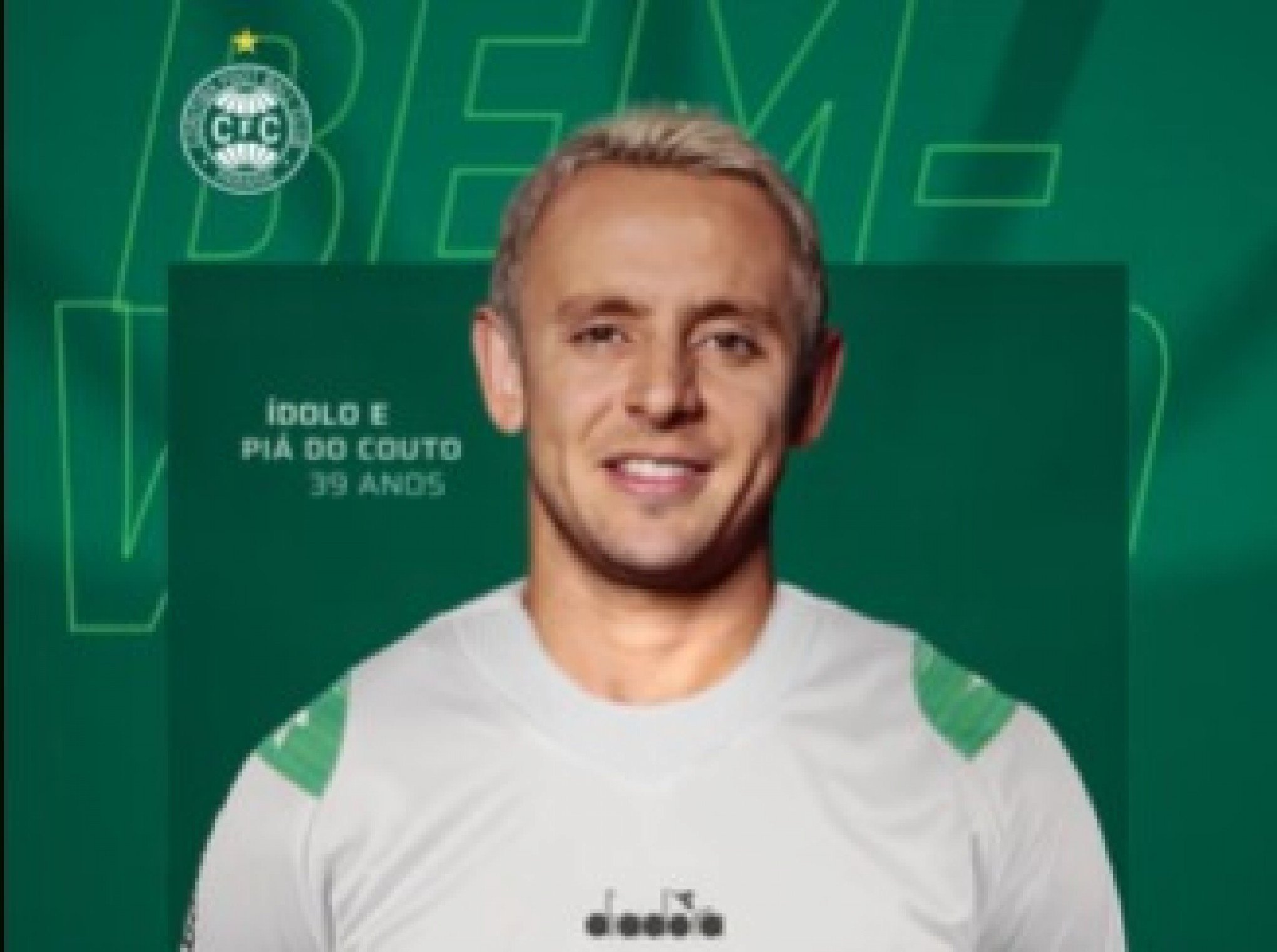 Coritiba confirma o retorno do lateral-direito Rafinha, ex-São Paulo