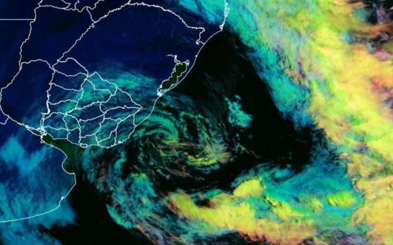 Ciclone extratropical atua a leste do Uruguai e do Sul do Brasil  | abc+