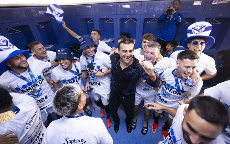 Técnico Gustavo Quinteros fica mais próximo do Grêmio  | abc+