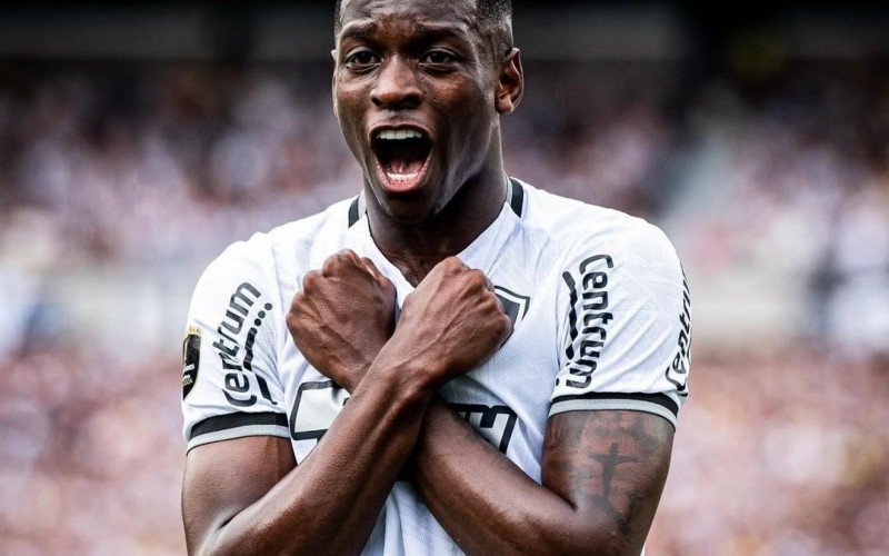 Luiz Henrique supera Messi e é eleito Rei da América  | abc+