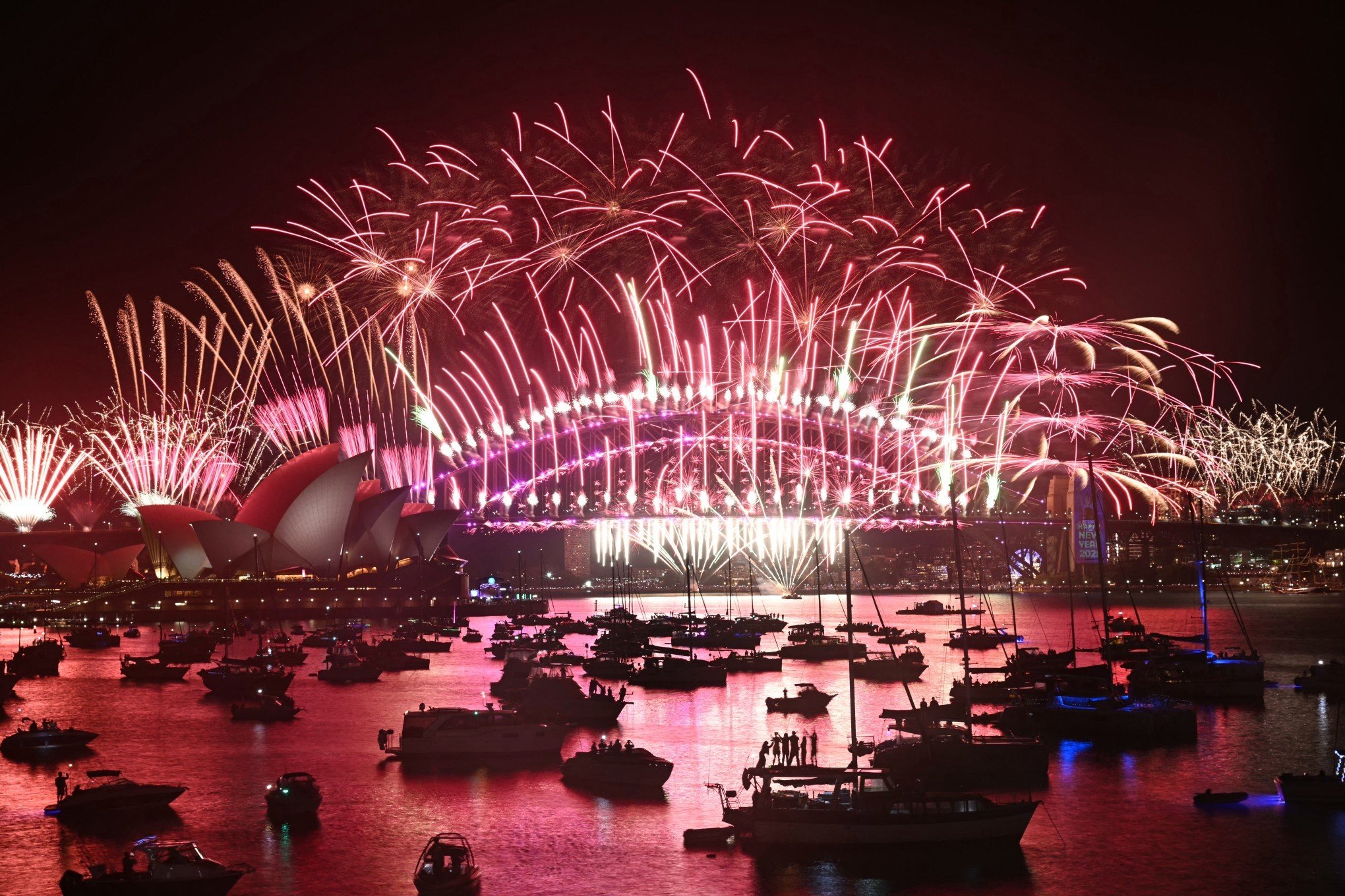 Países da Oceania já celebram a chegada de 2025; veja imagens