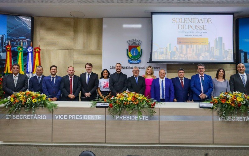 Os vereadores que assumem as 14 cadeiras da 19ª Legislatura de Novo Hamburgo | abc+