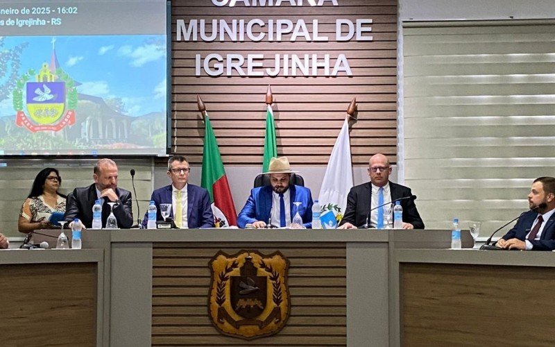 Posse do prefeito reeleito de Igrejinha, Leandro Horlle  | abc+