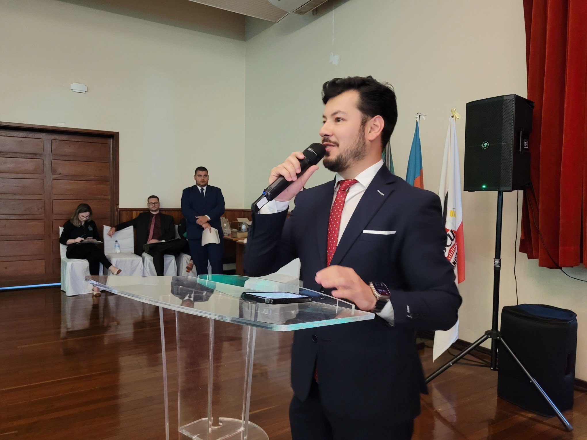 Diego Francisco é reconduzido à prefeitura de Estância Velha