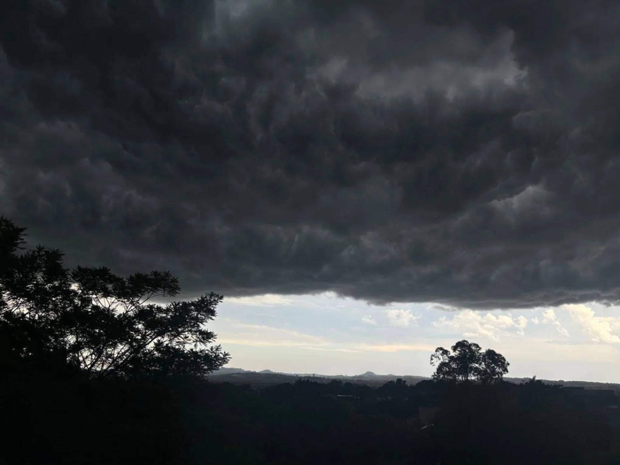 PREVISÃO DO TEMPO: Inmet emite alerta de tempestade para o RS