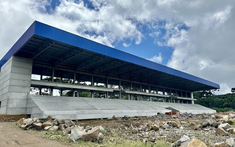 Estádio do Gramadense pode iniciar operação no final de 2025