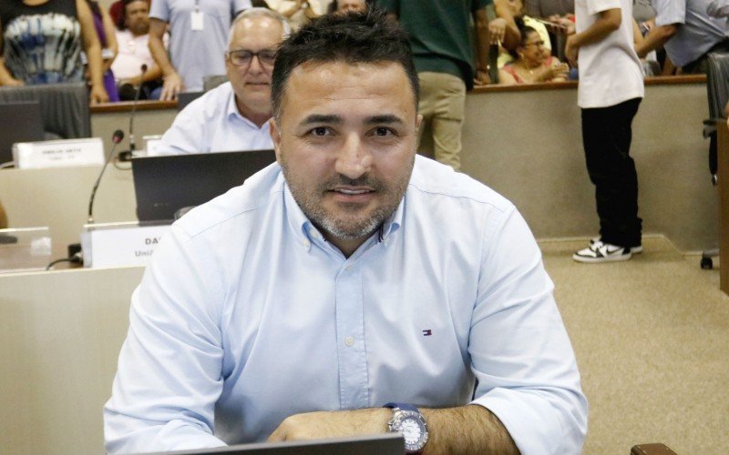 Vereador Rodrigo D'Ávila chega ao seu primeiro mandato na Câmara Municipal de Canoas