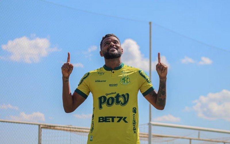 Reinaldo, ex-Grêmio, é anunciado pelo Mirassol | abc+