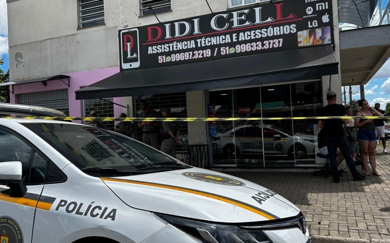 Didi foi morto dentro da sua loja de assistência técnica para celulares, no bairro Santo Afonso, em Novo Hamburgo