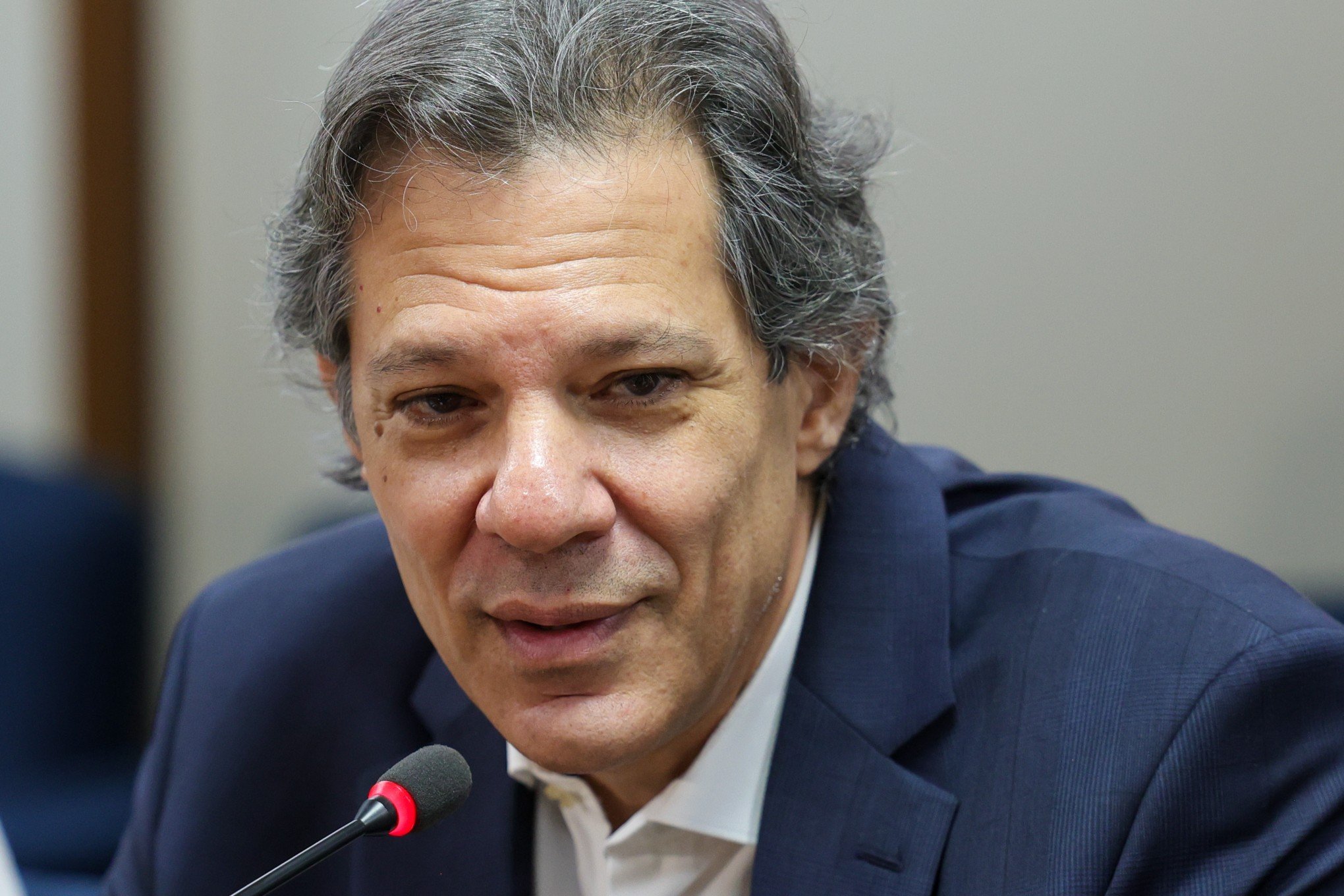 Podemos chegar bem em 2026, espero que comendo até filé mignon, diz Haddad