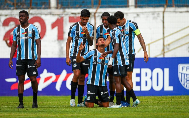 Grêmio vence na Copinha com gol de Hiago | abc+