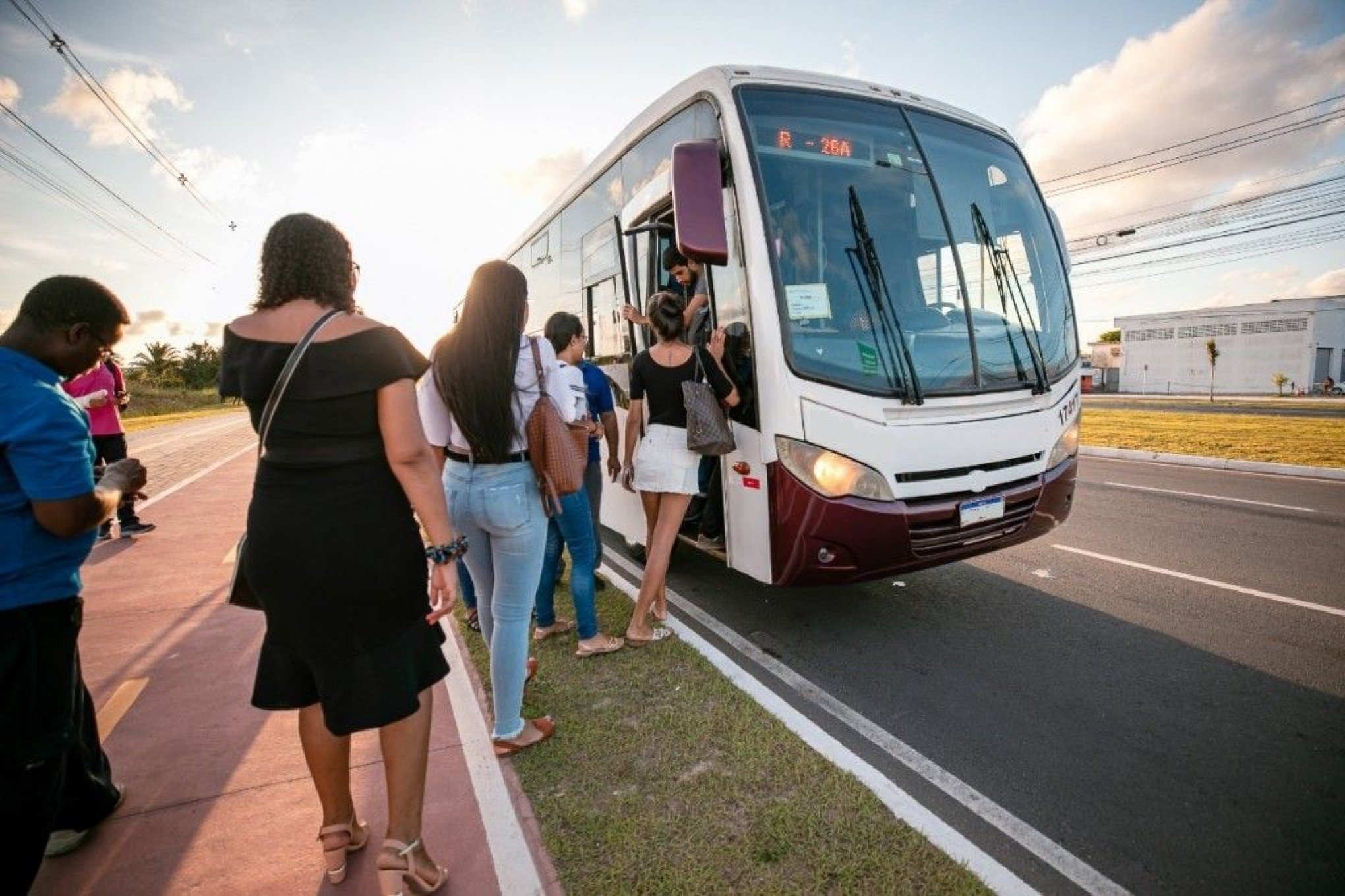 Universitários de Gramado terão um mês para fazer cadastro para uso de transporte; veja quando inicia e onde