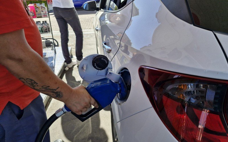 Gasolina sendo vendida a R$ 5,69 em Campo Bom