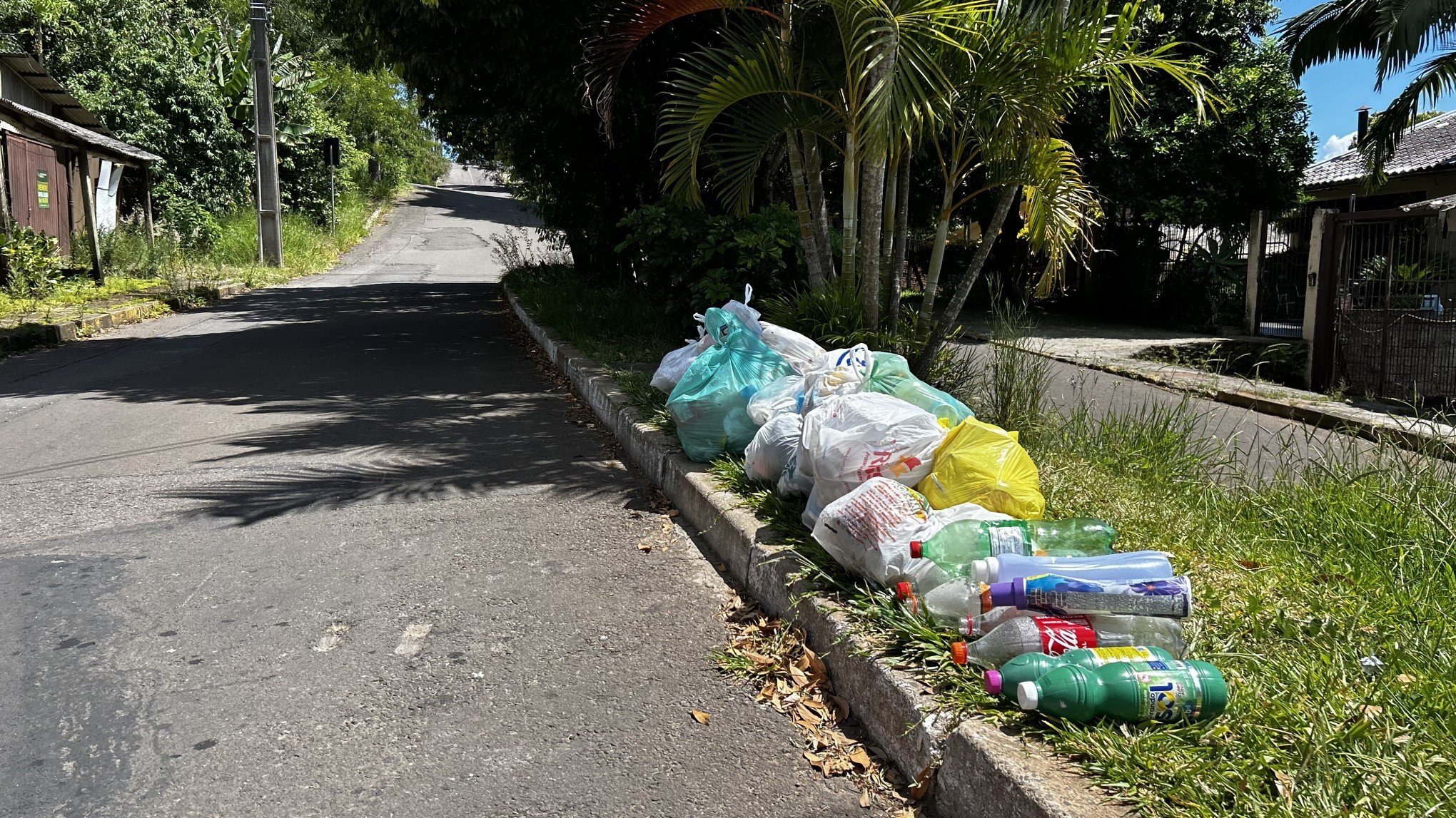 Secretaria de Meio Ambiente notifica empresa responsável pela coleta de lixo pela segunda vez em 30 dias