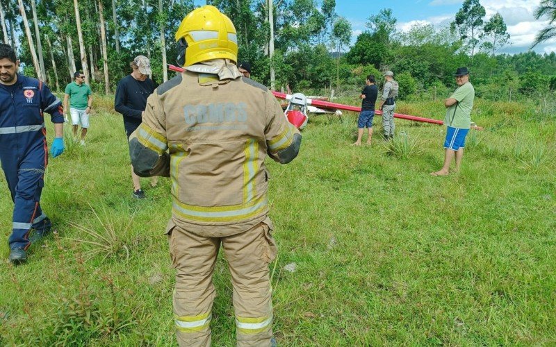 Acidente aéreo aconteceu nas proximidades do Aeroclube de Montenegro na tarde deste sábado | abc+